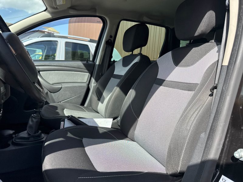 DACIA  DUSTER 1.5 DCI 110 PRESTIGE 4X4 