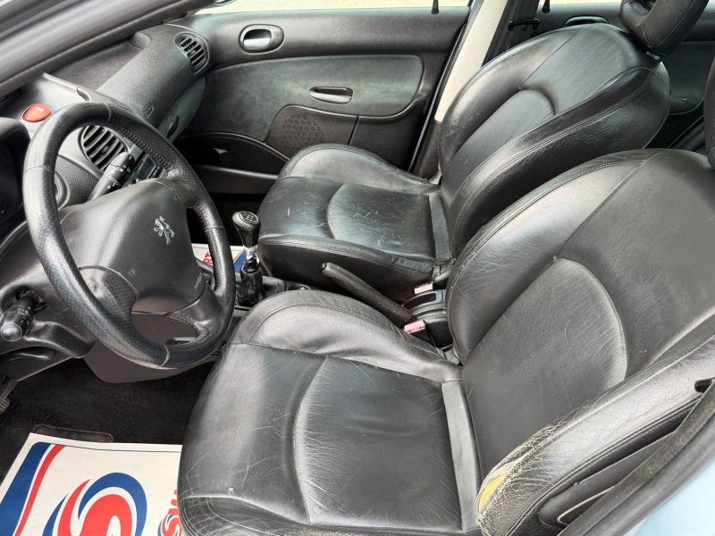 Peugeot 206 SW 1.6 16V 110ch Griffe Pack - Cuir - Clim Auto - Révisée - Garantie 3 Mois