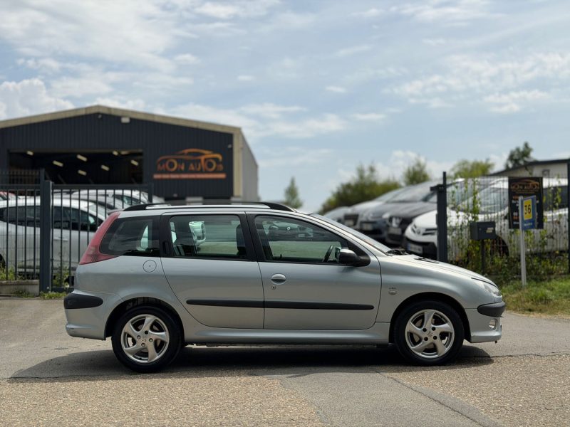 Peugeot 206 SW 1.6 16V 110ch Griffe Pack - Cuir - Clim Auto - Révisée - Garantie 3 Mois