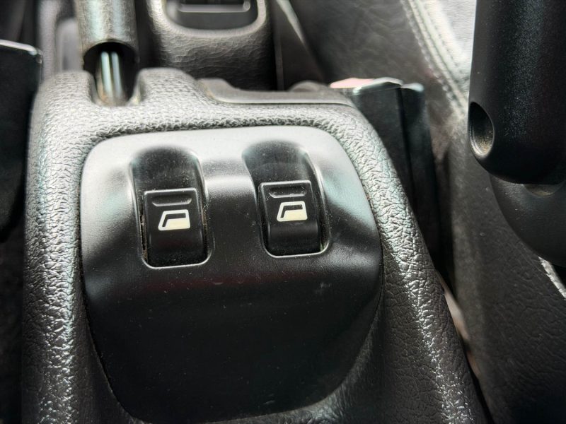 Peugeot 206 SW 1.6 16V 110ch Griffe Pack - Cuir - Clim Auto - Révisée - Garantie 3 Mois