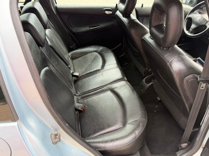 Peugeot 206 SW 1.6 16V 110ch Griffe Pack - Cuir - Clim Auto - Révisée - Garantie 3 Mois