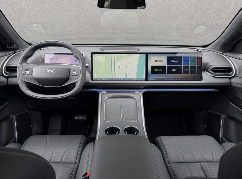 XPENG G9 BLACK EDITION 93.1 KWH 575ch PERFORMANCE