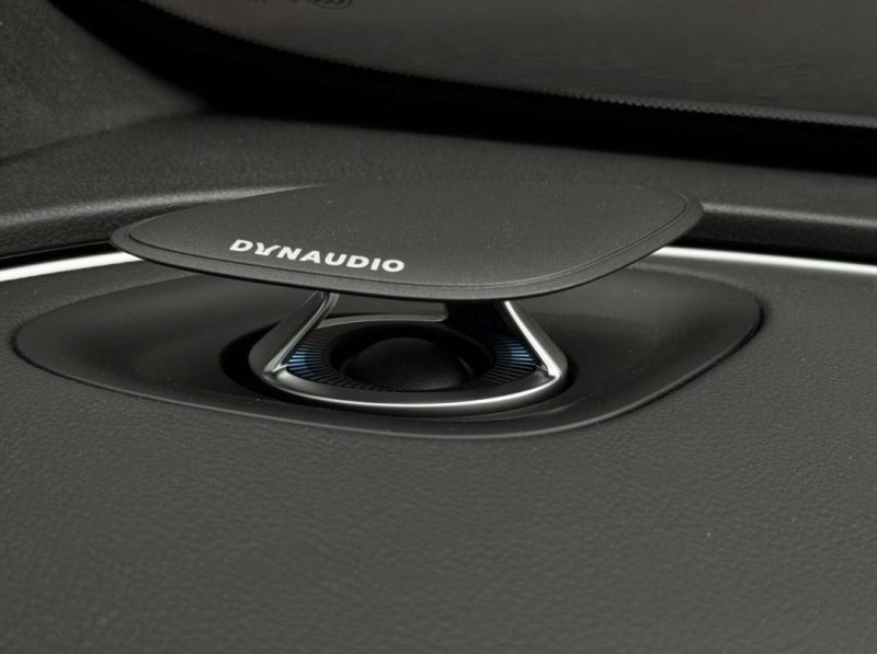 XPENG G9 BLACK EDITION 93.1 KWH 575ch PERFORMANCE