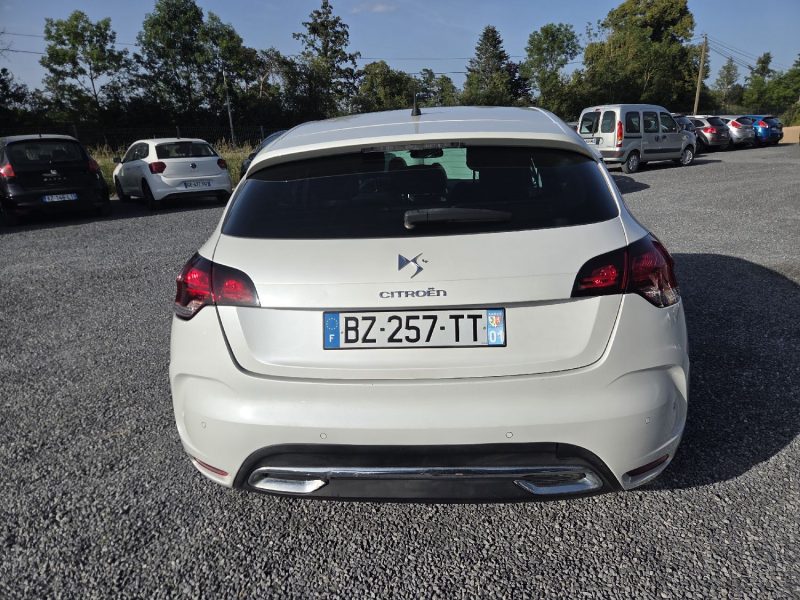 CITROEN DS4 2.0 HDI 160 SO CHIC 2011