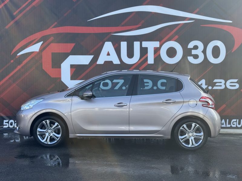 PEUGEOT 208 1.2 VTI 82 ACTIVE 2014