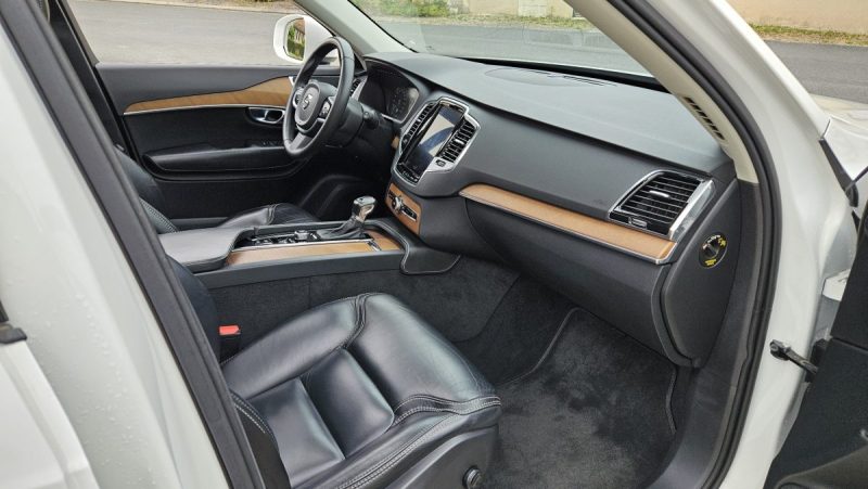 VOLVO XC90 2.0 D5 AWD 235CH INSCRIPTION CAMERA 7 PLACES
