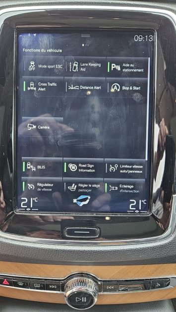 VOLVO XC90 2.0 D5 AWD 235CH INSCRIPTION CAMERA 7 PLACES
