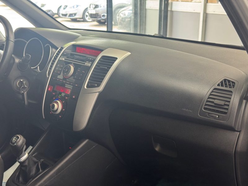 KIA VENGA 1.4 CRDI 90ch BV6 STYLE 1ERE MAIN GARANTIE 24 MOIS HISTORIQUE COMPLET ORIGINE FRANCE 🇨🇵 