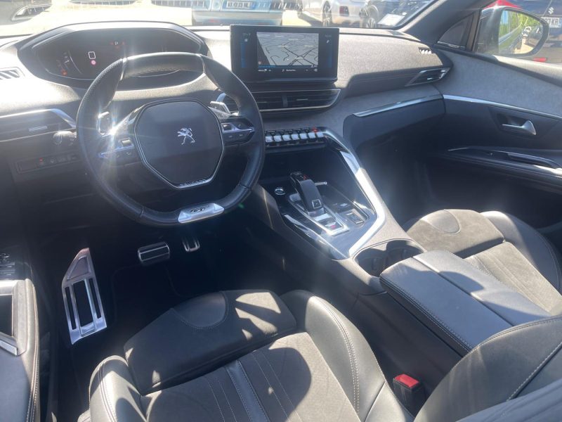 PEUGEOT 5008 II 1.5 BLUE HDI 130 GT EAT8 107MKM