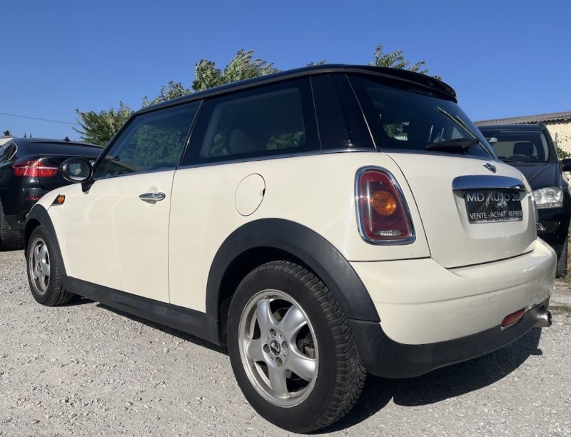 MinI Cooper 1.6D 110 Ch Boite Auto