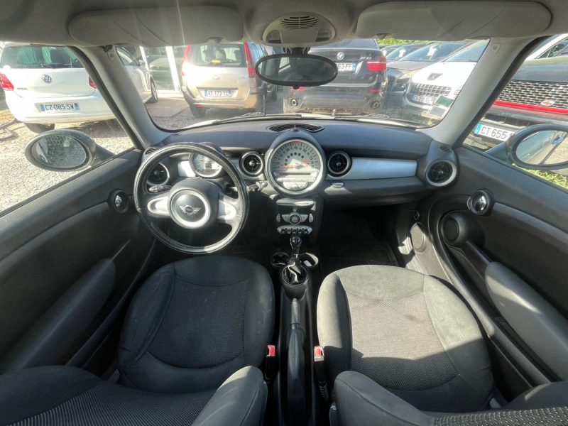 MinI Cooper 1.6D 110 Ch Boite Auto
