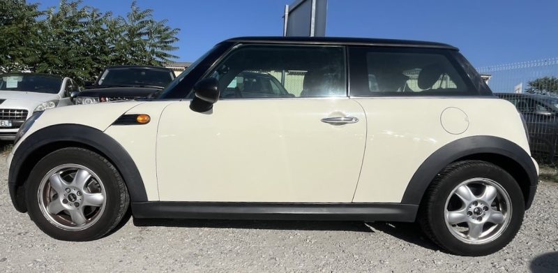 MinI Cooper 1.6D 110 Ch Boite Auto