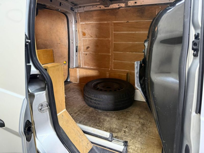 FORD TRANSIT CONNECT  1.0 ECOBOOST 998CM3 100CV  2015