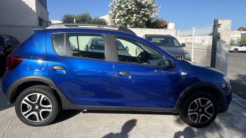 DACIA SANDERO 0.9 TCE 90 15 ANS 2020