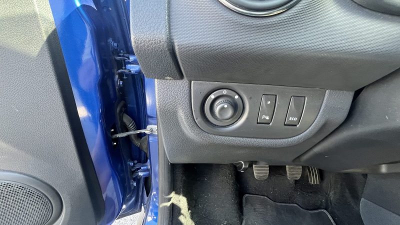 DACIA SANDERO 0.9 TCE 90 15 ANS 2020