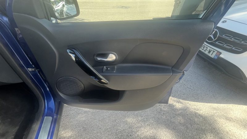 DACIA SANDERO 0.9 TCE 90 15 ANS 2020