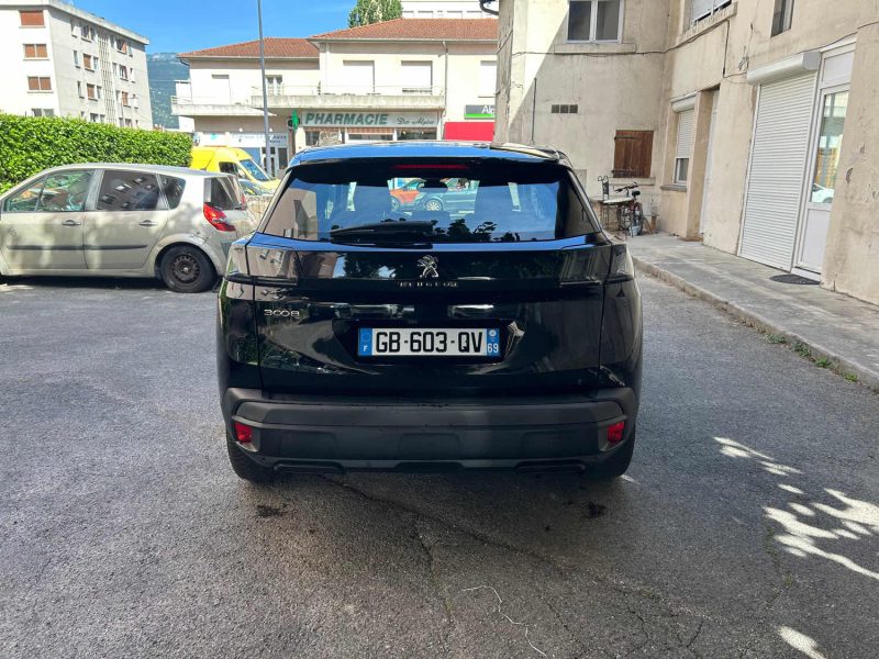 PEUGEOT 3008 II 1.5 BLUE HDI 130 ACTIVE 09/2021 PRIX HT : 11658 € PRIX TTC : 13990 €