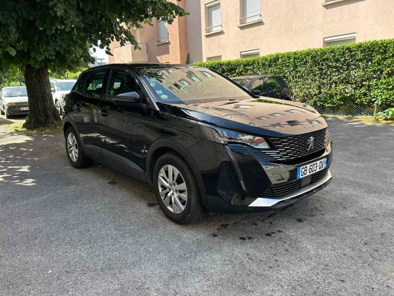 PEUGEOT 3008 II 1.5 BLUE HDI 130 ACTIVE 09/2021 PRIX HT : 11658 € PRIX TTC : 13990 €