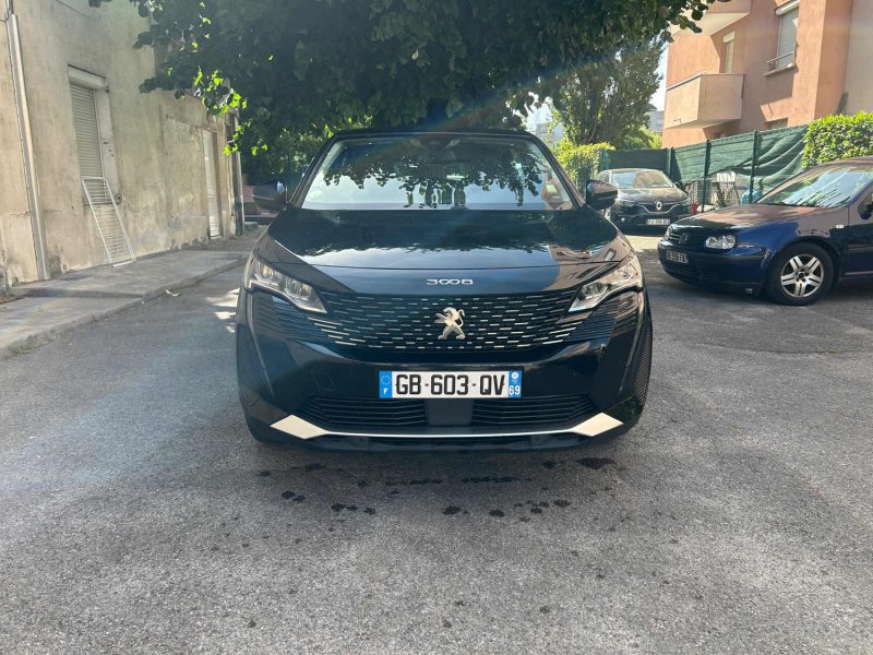 PEUGEOT 3008 II 1.5 BLUE HDI 130 ACTIVE 09/2021 PRIX HT : 11658 € PRIX TTC : 13990 €