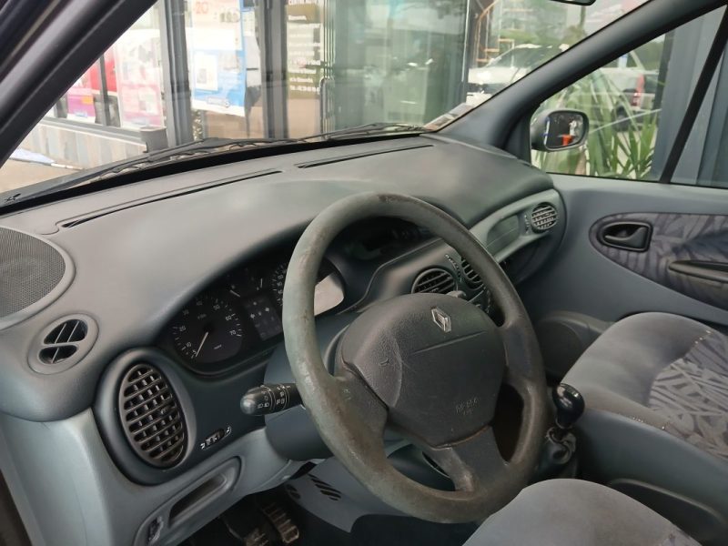 RENAULT SCENIC  1.9 DTI 98CH ALIZÉ 1999