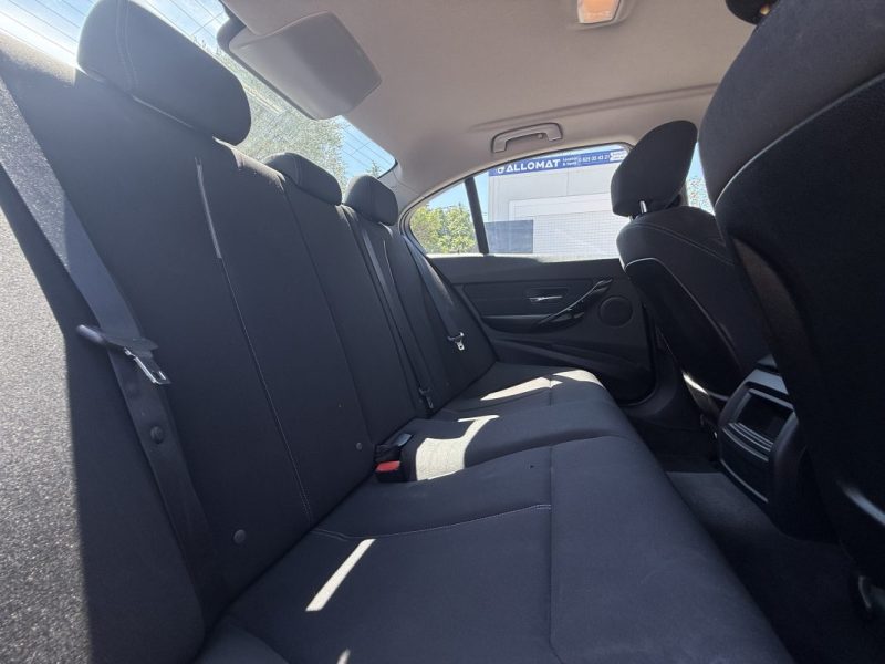 BMW SERIE 3 320I SPORT Boite Automatique