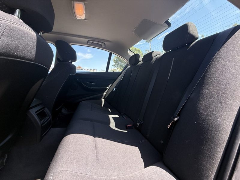 BMW SERIE 3 320I SPORT Boite Automatique