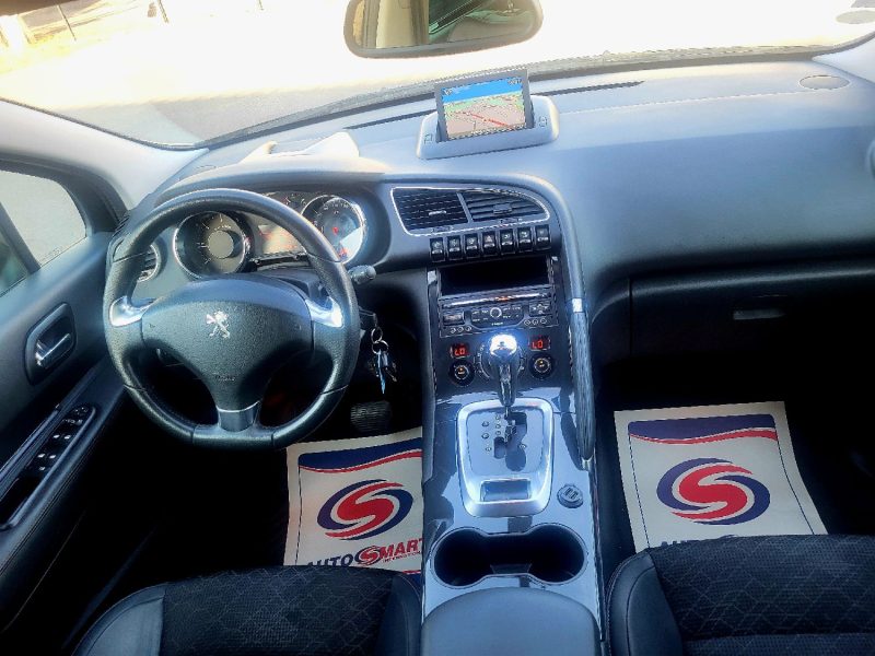 PEUGEOT 3008 PE42153 2015