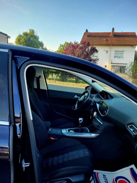 PEUGEOT 308 ALLURE 2015