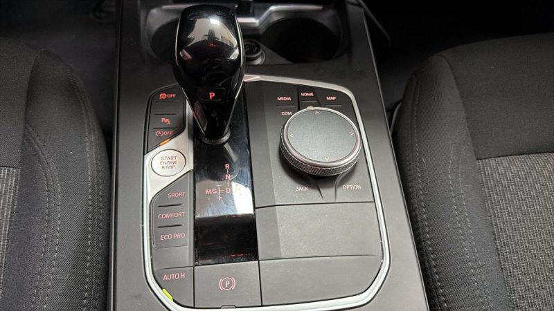 B.M.W. SERIE 1 F40 BMW SÉRIE 1 F40 118D 150CH BUSINESS DESIGN 2022