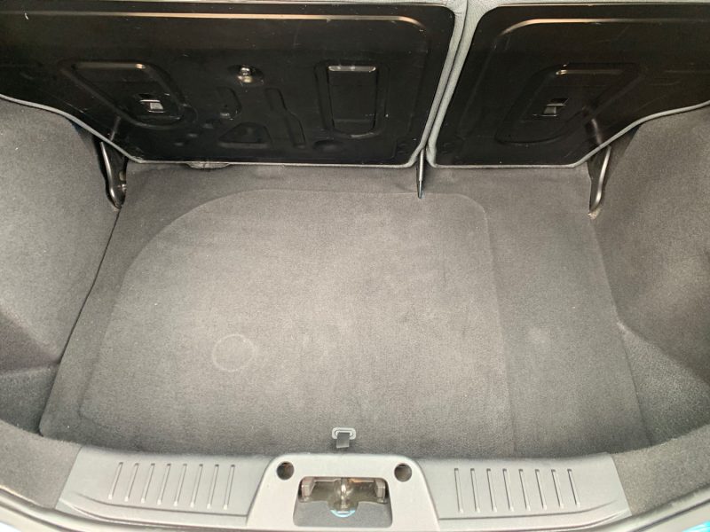 FORD FIESTA FO08627 2011