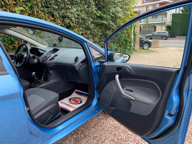 FORD FIESTA FO08627 2011