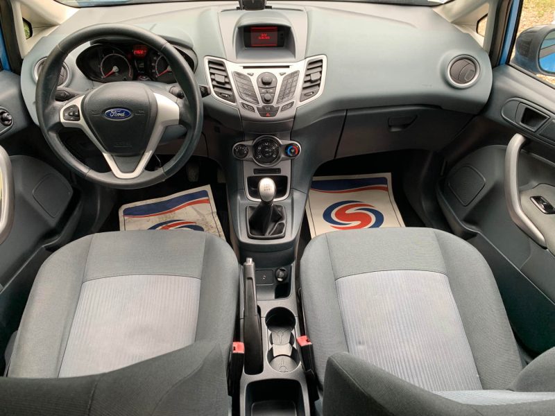 FORD FIESTA FO08627 2011