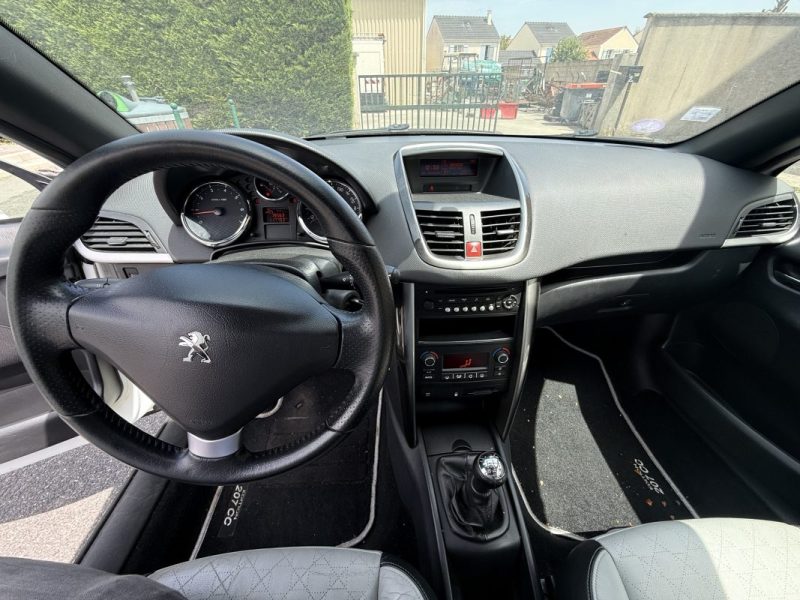 PEUGEOT 207 CC 1.6 VTI ROLAND GARROS 2012