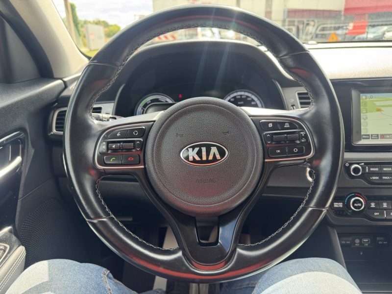 KIA NIRO 1.6 GDI 105CV + ÉLECTRIQUE 43,5CV HYBRIDE MOTION 2018