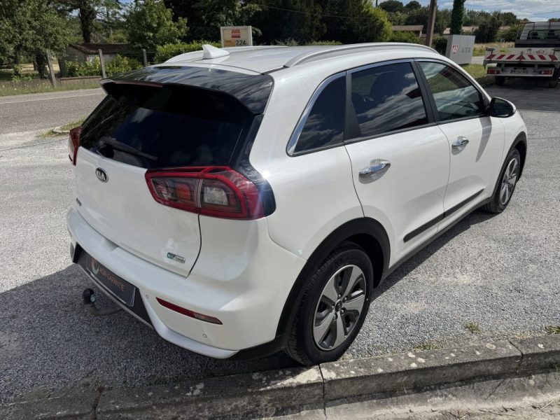 KIA NIRO 1.6 GDI 105CV + ÉLECTRIQUE 43,5CV HYBRIDE MOTION 2018