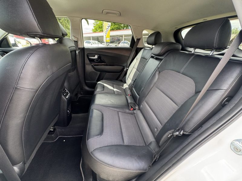 KIA NIRO 1.6 GDI 105CV + ÉLECTRIQUE 43,5CV HYBRIDE MOTION 2018