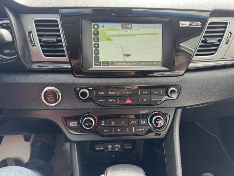KIA NIRO 1.6 GDI 105CV + ÉLECTRIQUE 43,5CV HYBRIDE MOTION 2018