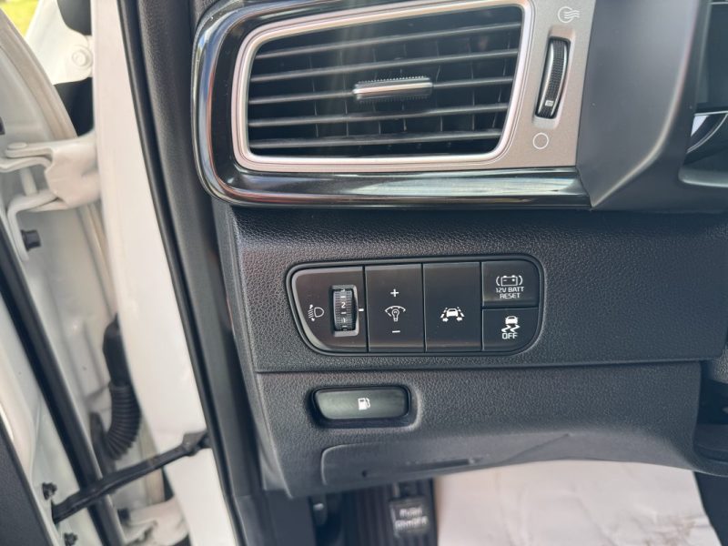 KIA NIRO 1.6 GDI 105CV + ÉLECTRIQUE 43,5CV HYBRIDE MOTION 2018