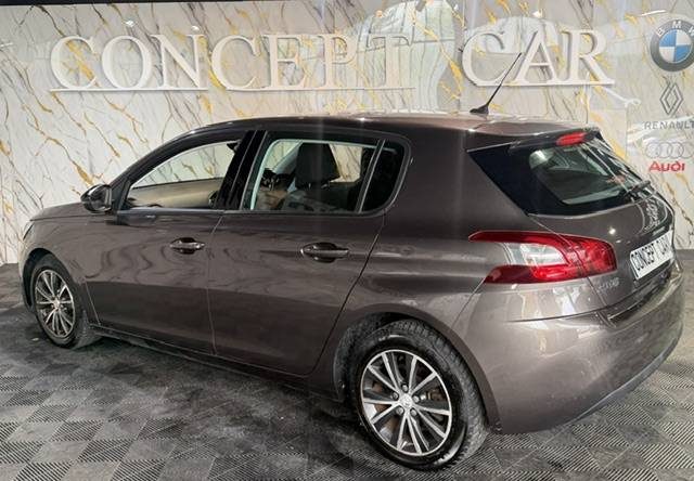 PEUGEOT 308 1.2 ETHP ACCESSS 2015 - 55 040Kms - VOLANT A DROITE - Premier Main - Suivit PEUGEOT