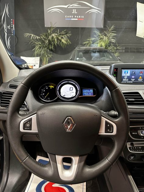 MAGNIFIQUE RENAULT MÉGANE 3 1.5 DCI EDC 110 CH  (SUIVI D’ENTRETIEN, DISTRIBUTION OK, CLIMATISATION)