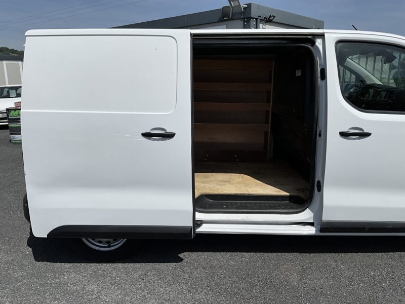10 000€ HT, TVA RÉCUPÉRABLE* PEUGEOT EXPERT 2.0 BLUE HDI 150 CV PREMIUM PACK 