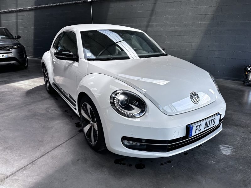 NEW BEETLE 2.0 TDI 140 SPORT DSG FENDER 2012