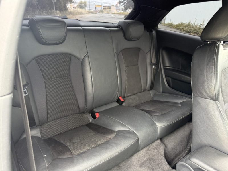 AUDI A1 SB 1.6 TDI 105 ATTRACTION 2011