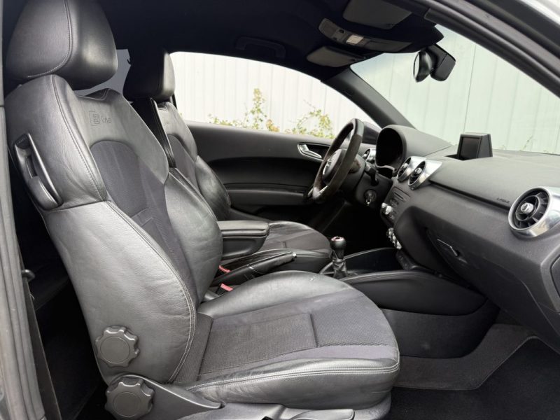 AUDI A1 SB 1.6 TDI 105 ATTRACTION 2011