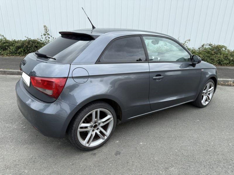 AUDI A1 SB 1.6 TDI 105 ATTRACTION 2011