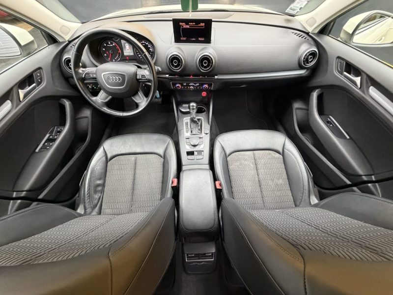 AUDI A3 1.8 TFSI 180CH AMBITION STRONIC 7 
