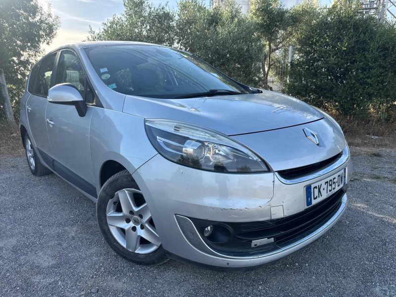 RENAULT GRAND SCENIC III 1.5 DCI 110 Cv BUSINESS 7 PLACES