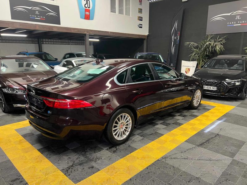 MAGNIFIQUE JAGUAR XF PURE 2.0D 163CH (CAMÉRA DE RECUL, BOITE MECA, RADAR AVANT/ARRIÈRE))⭐️⭐️⭐️⭐️⭐️