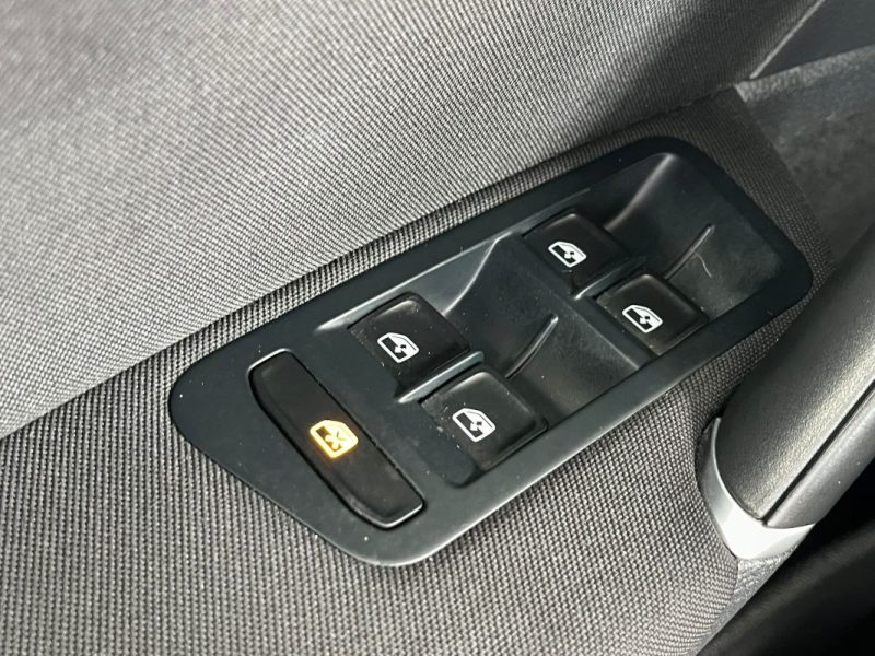 🔹Volkswagen Golf 1.6 TDI 110ch Allstar - 🔥 Sièges chauffants - Garantie 6 mois 
