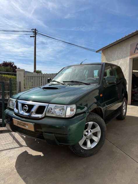 NISSAN TERRANO COURT 3 PORTES 2.7 125  
